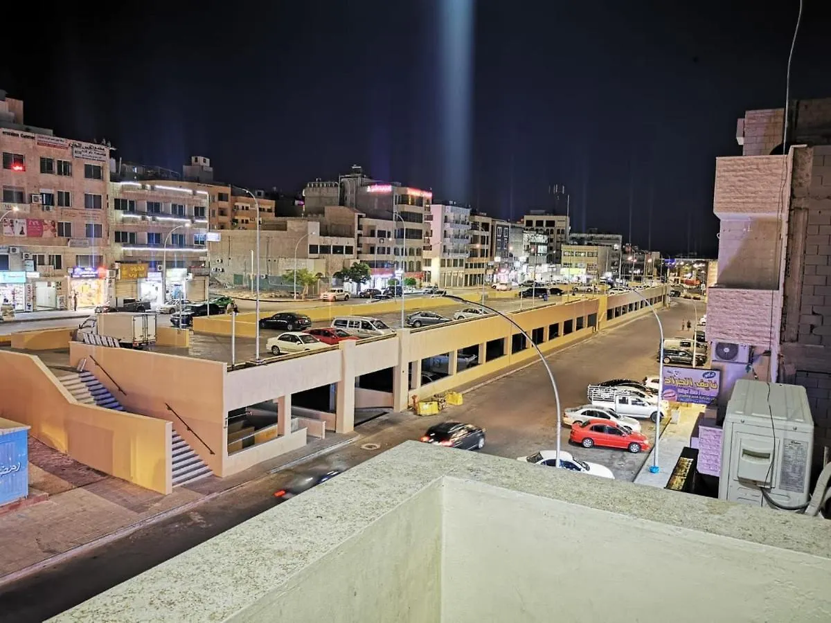 العقبة Al Huwari Apartment's شقق الحواري